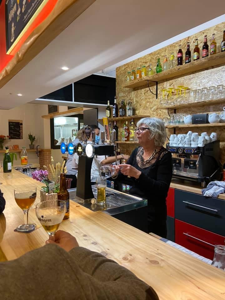 bar